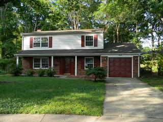 318 Orange Plank Rd, Hampton, VA 23669-1542