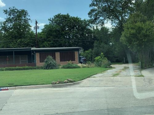 3924 Claridge Ct, Fort Worth, TX 76109-1222