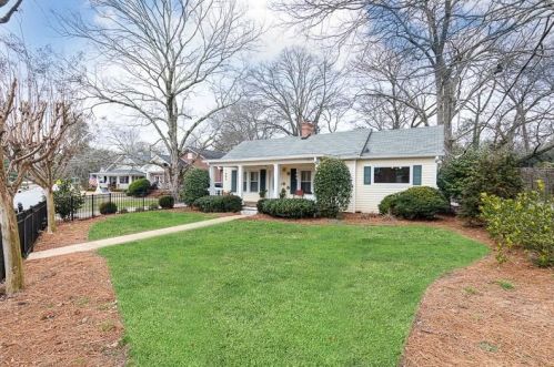 68 Maple Ave, Marietta, GA 30064-2220
