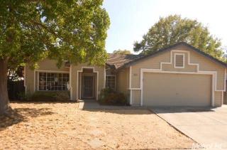 202 Lapwing Ln, Galt, CA 95632-2437