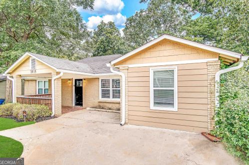 1915 Farris Ave, Atlanta GA  30344-4609 exterior