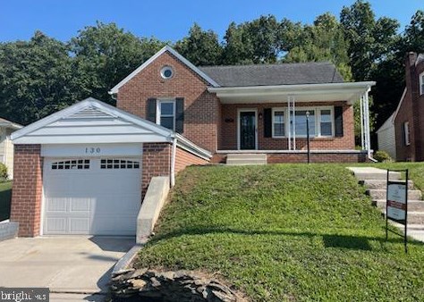 130 Baugher Dr, Hanover PA 17331-4003 exterior