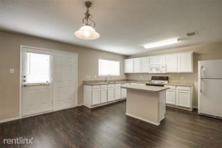 9724 Manassas Rd, Fort Worth TX  76177-7374 exterior