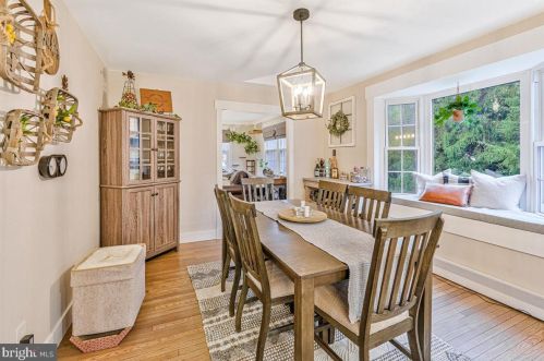 27 Lochatong Rd, Trenton NJ 08628-1608 exterior