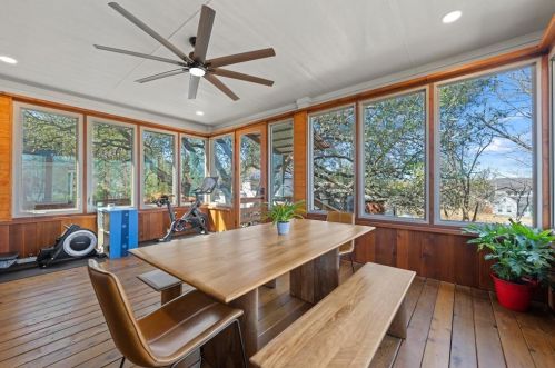 3602 2nd St, Austin, TX 78704-6949