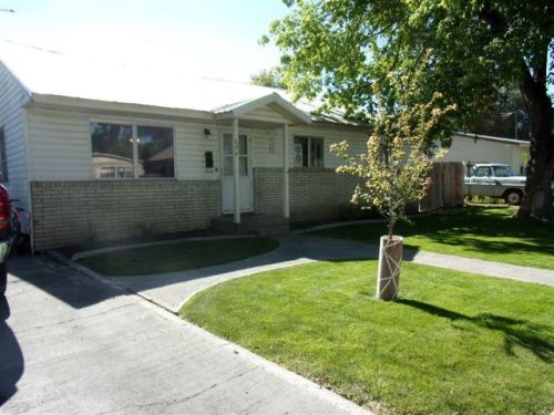 694 Main St, Vale, OR 97918-1643