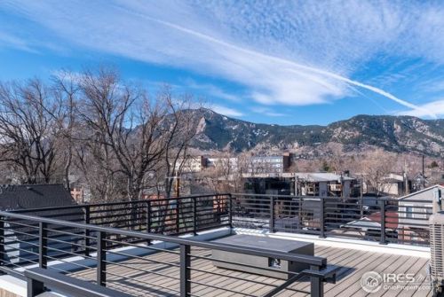 2118 Pearl St, Boulder CO  80302-4568 exterior