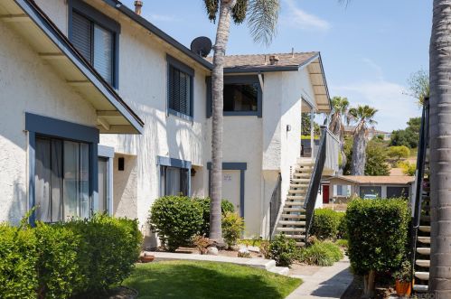 4187 Tiberon Dr, Oceanside, CA 92056-4756