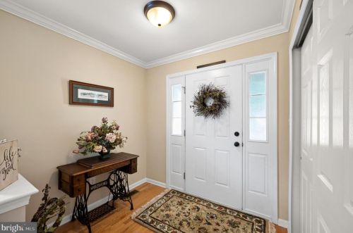 10 Duxbury Ct, Auburn, NJ 08085-2514