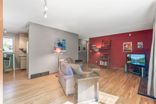 2162 Aztec Ln, Saint Paul MN  55120-1608 exterior