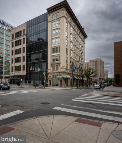 201 Broad St, Philadelphia, PA 19107-1570