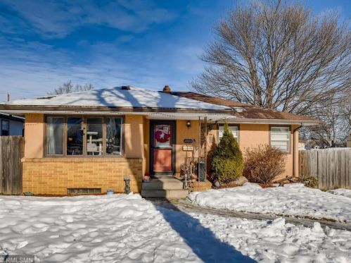 1005 Geranium Ave, Saint Paul MN  55106-2707 exterior