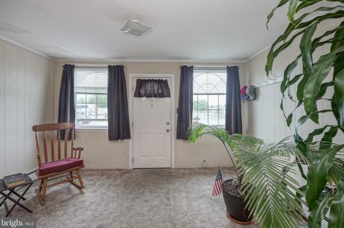 5724 Jackson St, Philadelphia PA  19148 exterior