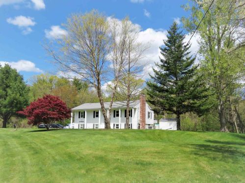 1 Butternut Ln, Derry, NH 03038-5621