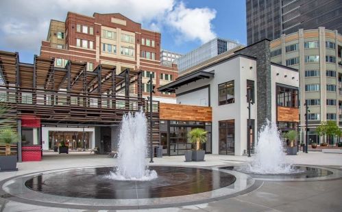 260 18th St, Atlanta GA  10201-1100 exterior