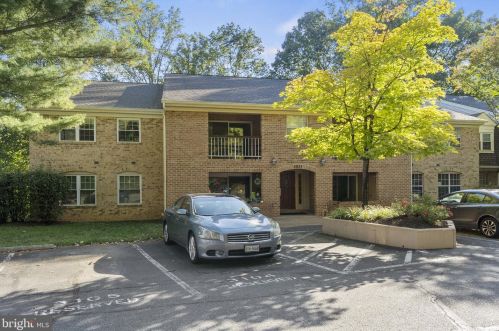 5831 Cove Landing Rd, Springfield, VA 22015-4768