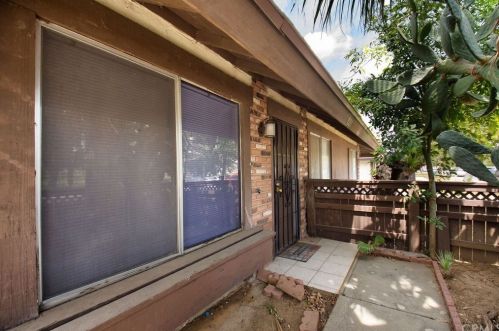 9211 Admiralty Ave, Riverside CA  92503-3348 exterior