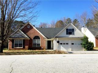 5715 Lakeview Cir, Lithonia, GA 30058-1837