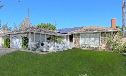 705 20th St, Santa Ana, CA 92706-3012