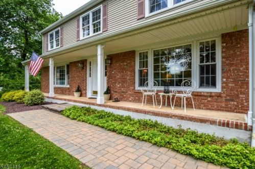 6 Cheryle Way, Annandale, NJ 08801-3416