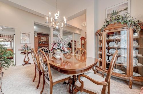 6009 Longmire Trl, Conroe TX  77304-4866 exterior