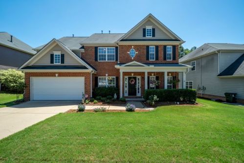 106 Lacuna Woods Ln, Apex, NC 27539-9030