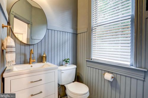 717 Vine St, Lancaster PA  17603-5539 exterior