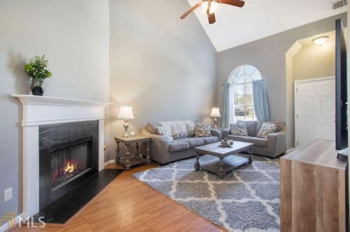 466 Gresham Dr, Stockbridge GA  30281-7712 exterior