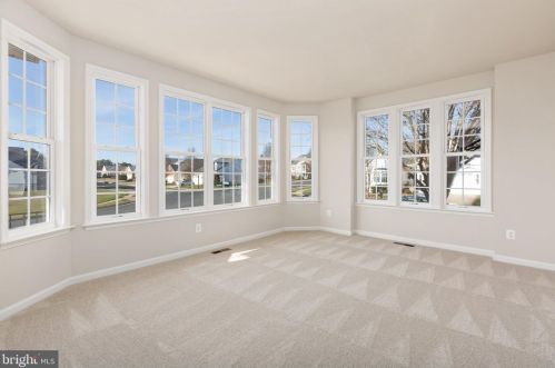 5032 Sewells Pointe Way, Fredericksburg, VA 22407-9352