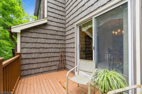 74 Goldfinch Dr, Hackettstown NJ  07840-3023 exterior