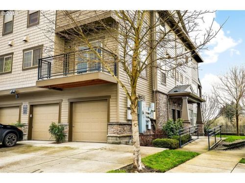 640 Adwick Dr, Beaverton, OR 97006-9203