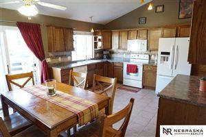 18721 R St, Omaha, NE 68135-4137