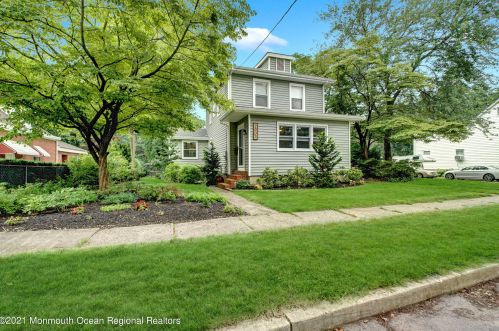 2003 Mcgalliard Ave, Trenton, NJ 08610-2639