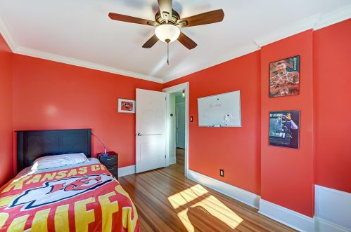 37 Kensington Pl, Springfield OH  45504-1026 exterior