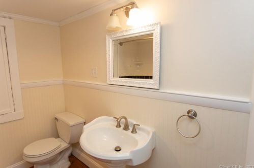 314 Westchester Rd, Colchester CT  06415-2426 exterior