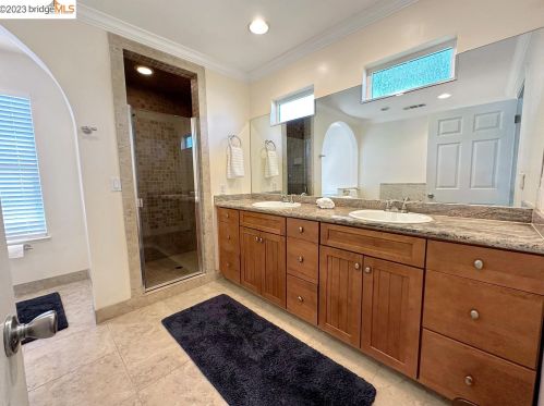 302 Kingston Ave, Pacheco, CA 94553-4016