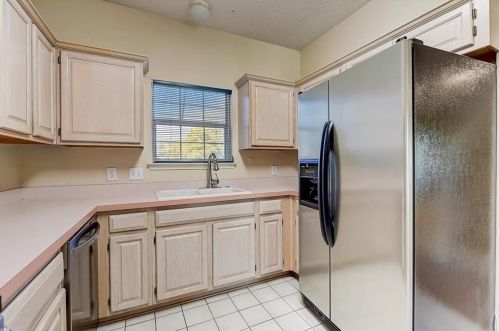 5187 Mdw Ct, Fort Worth TX  76112-3865 exterior