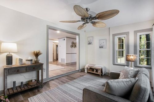 178 Barone Pl, Atlanta GA  30327-1073 exterior