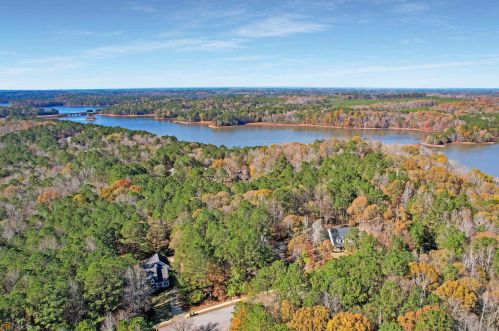 506 Canterbury Dr, Lagrange, GA 30241-9648