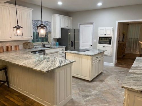 6005 Autumn Hills Dr, Fort Worth TX  76140-9695 exterior