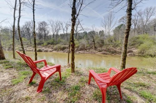 3361 Deer Hollow Trl, Conyers GA  exterior