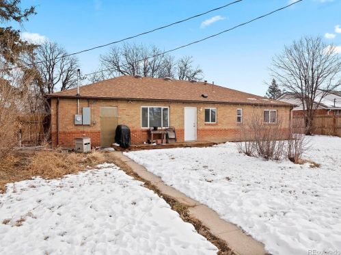 885 Quentin St, Denver CO  80011-6307 exterior