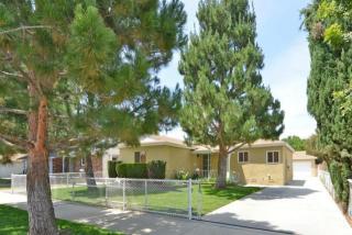 18925 Hart St, Los Angeles CA  91335-3629 exterior