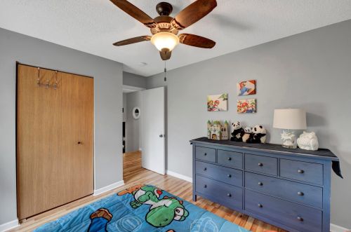 15391 Drexel Way, Saint Paul MN  55124-6834 exterior