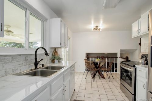 18034 Atlantic Dr, Aurora CO  80013-1321 exterior