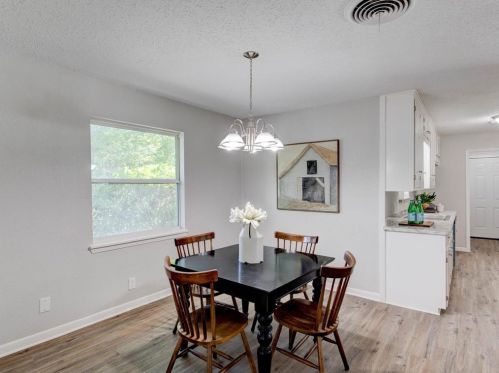 5605 Wimbleton Way, Fort Worth TX 76133-2814 exterior