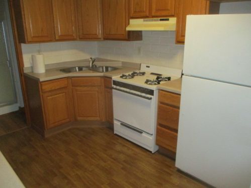 1002 Chestnut St, Ottawa, IL 61350-4909