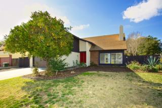 1233 Borden Rd, Escondido, CA 92026-2309