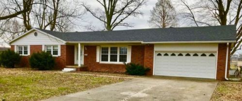 422 Montgomery Cir, Brownsville, IL 62821-1517