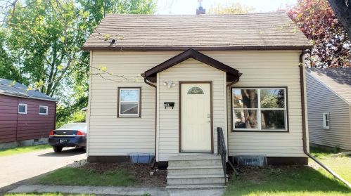 707 Lyndale Ave, Morris, MN 56267-2020